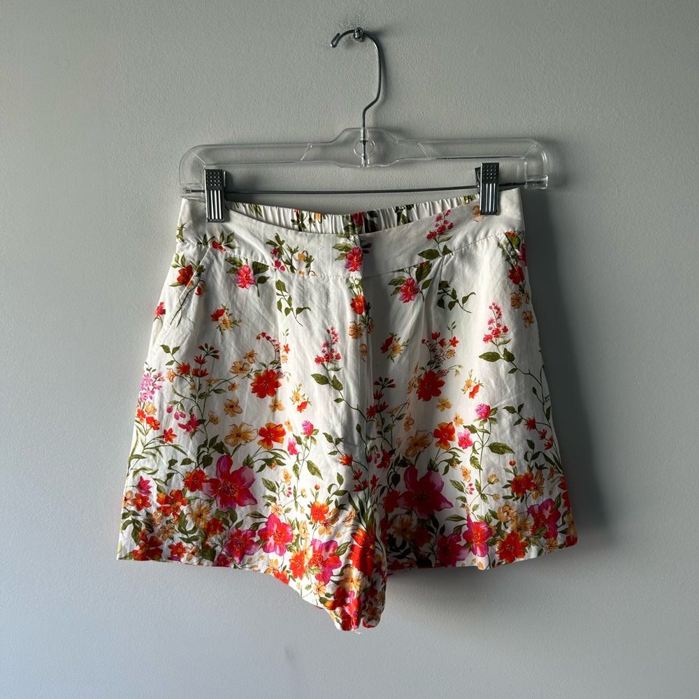 Skies are Blue floral shorts